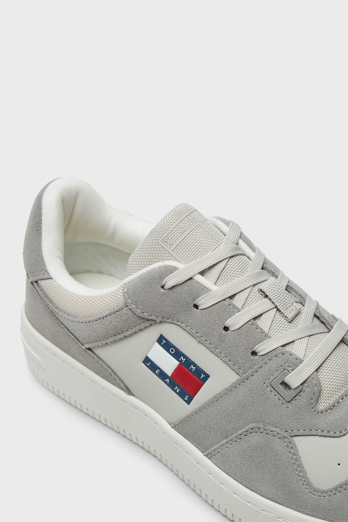 اسنیکر خاکستری مردانه کفش های ورزشی با آرم EM0EM01440 PRZ Tommy Jeans