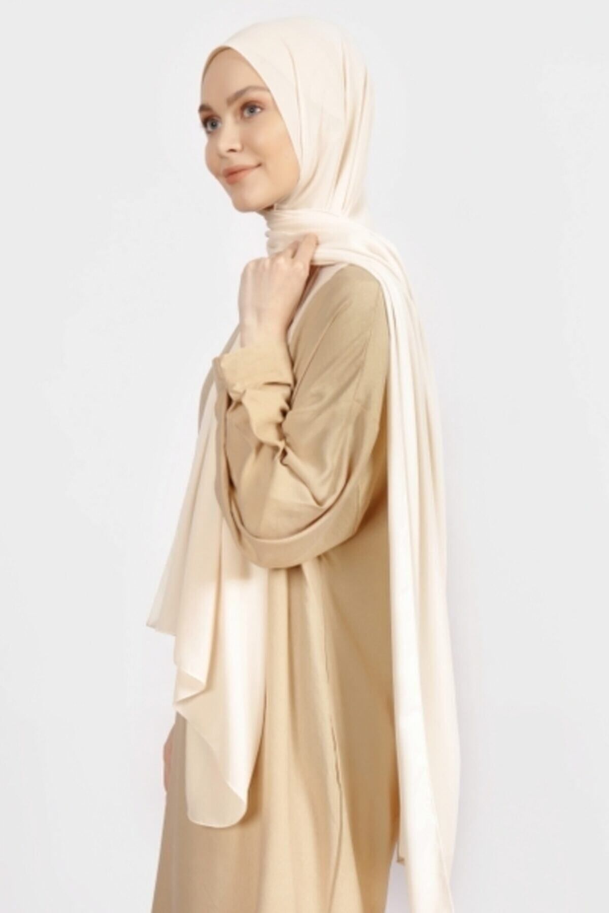 Differenza-Salmon Crepe Shawl 2