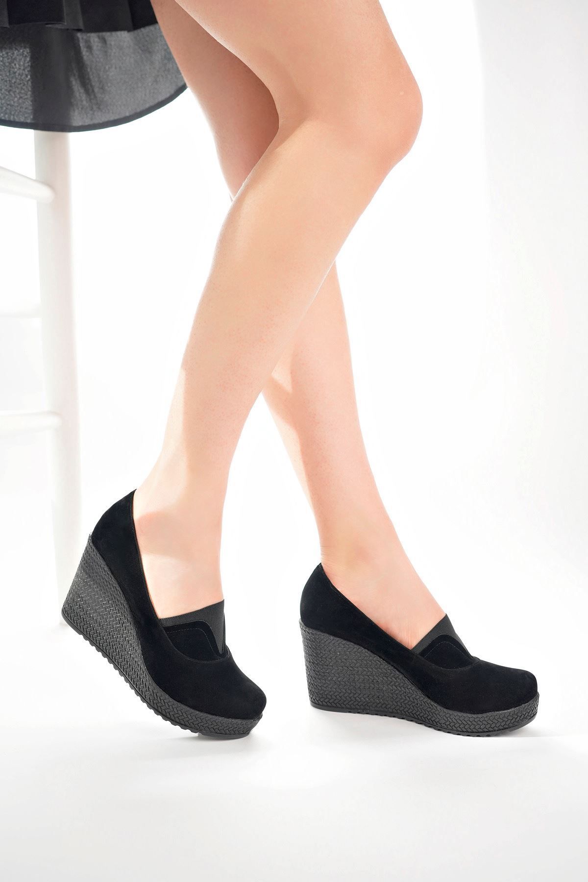 epaavm Pantofi Din Piele Intoarsa Neagra Cu Talpa Cu Pane Femeie - 37