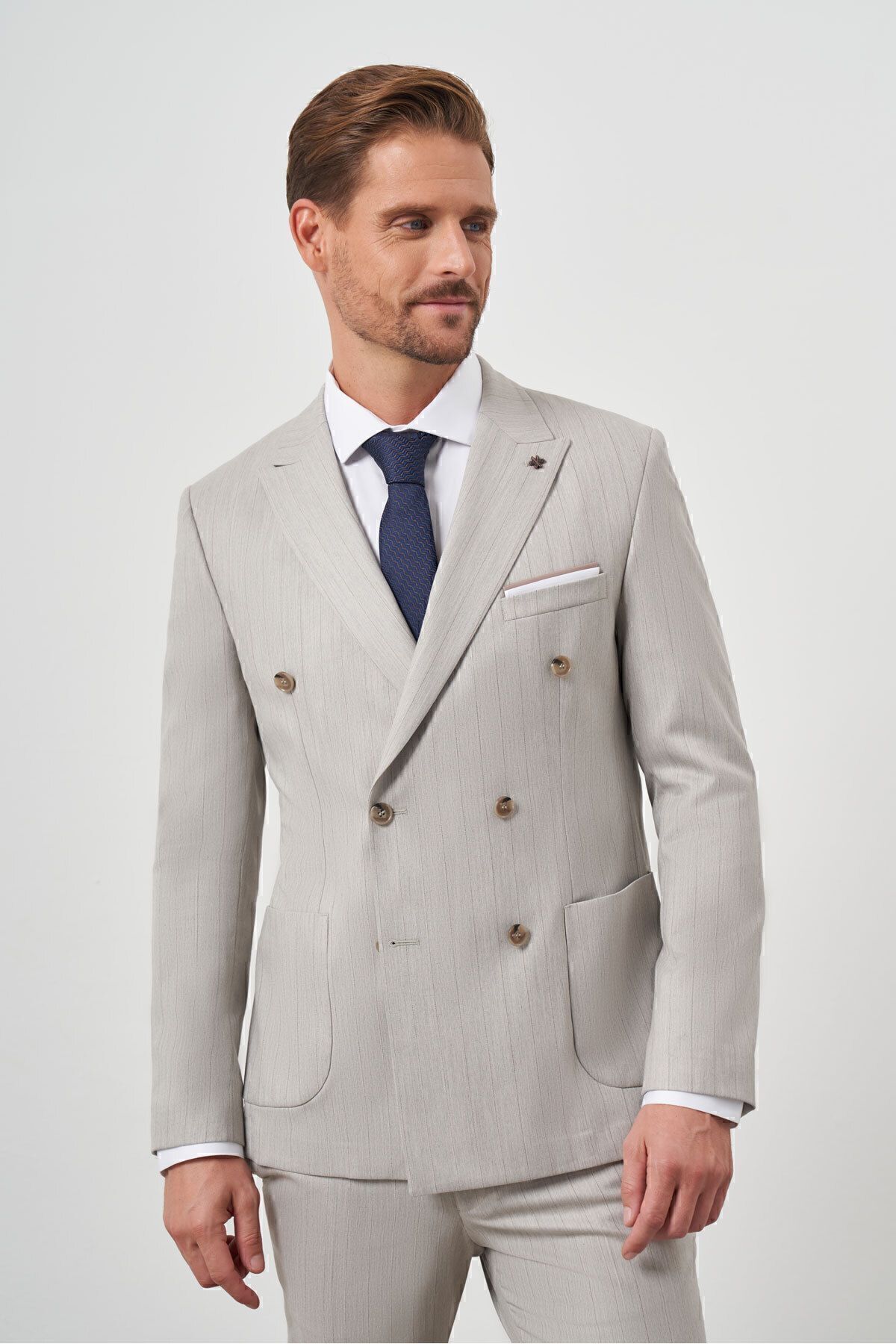 https://cdn.dsmcdn.com/ty1541/product/media/images/ty1541/prod/QC/20240913/10/d08f0876-e3d8-3c68-a2d1-b88ae4b8a4bf/1_org_zoom.jpg