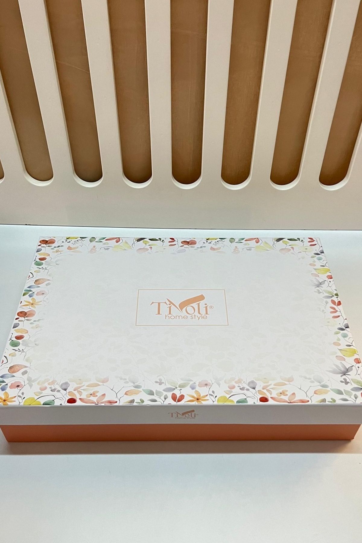Sevim-Beige Double Pique Set - Soft and Comfortable 4 Pieces with Pool and Flower Pattern 4