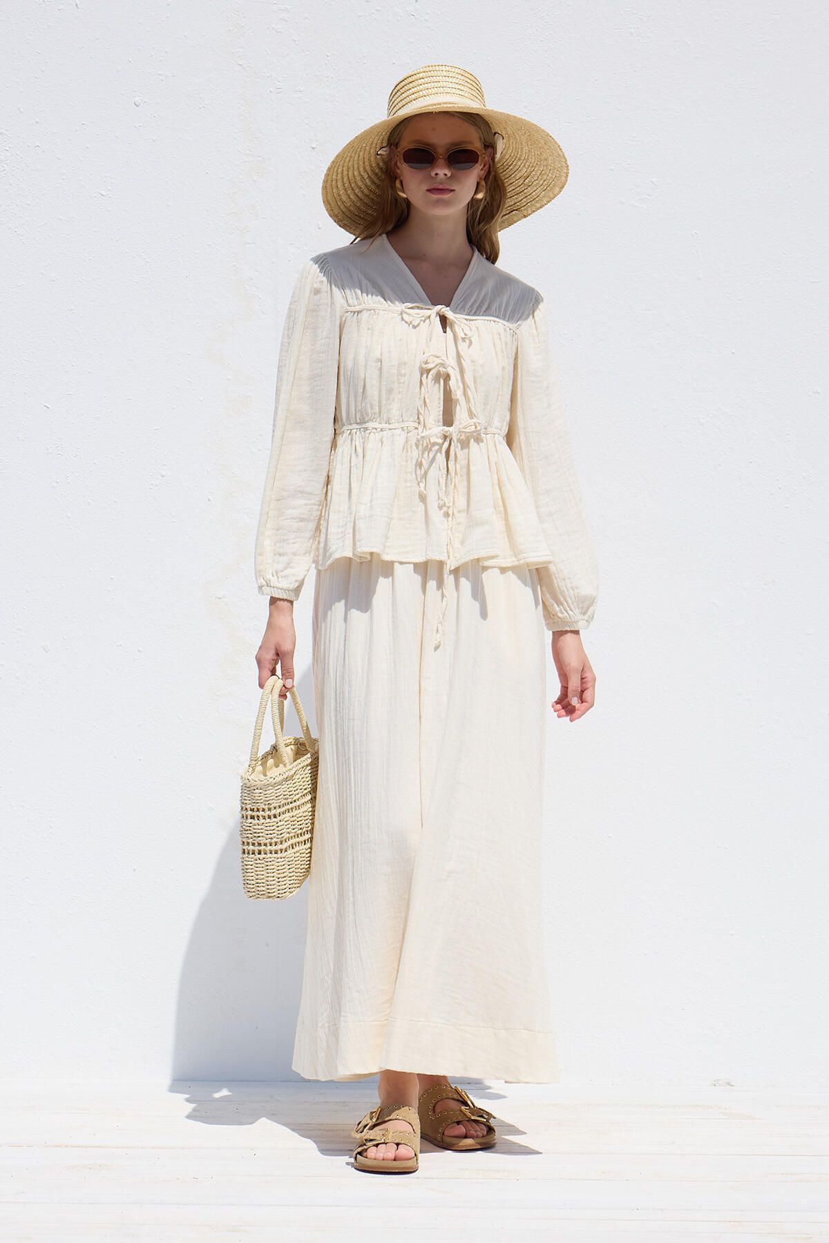 Manuka-Ecru Muslin Blouse - Lacing Detail 2