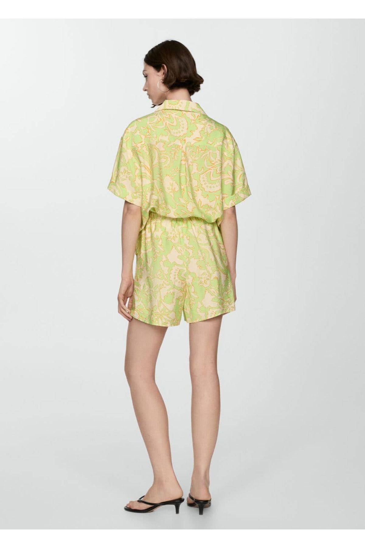MANGO Woman-Shorts with Draped Patterns 4
