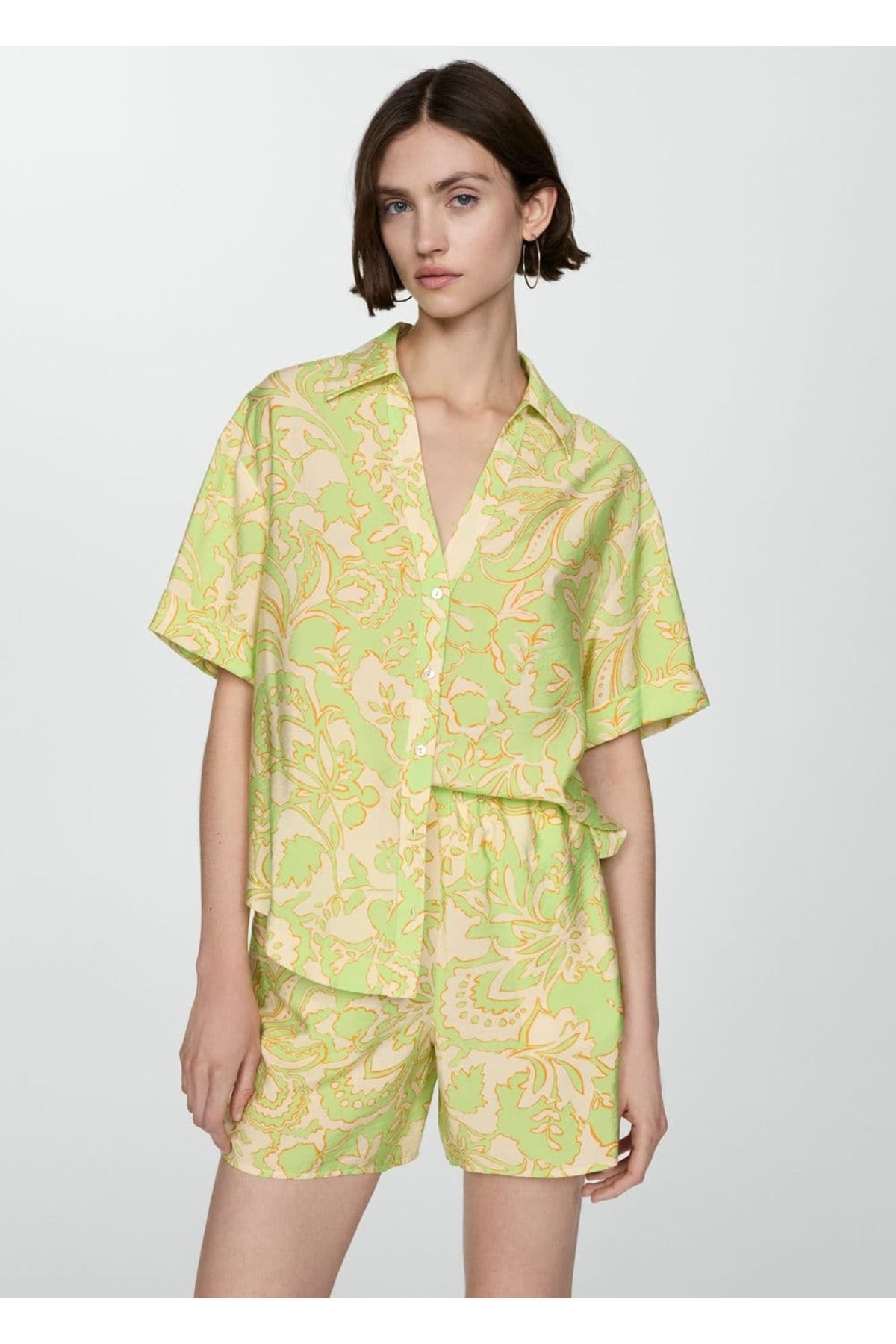 MANGO Woman-Shorts with Draped Patterns 8