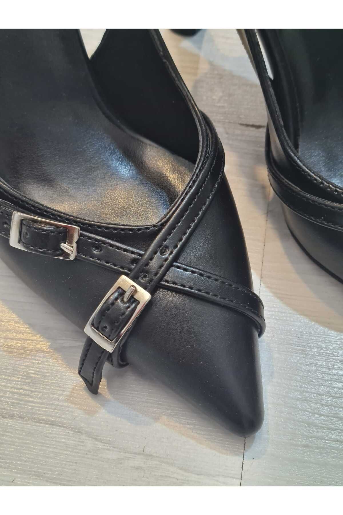 shopcolic 052 İKİ TOKALI MANGOMOD ARKA AÇIK KADIN AYAKKABI