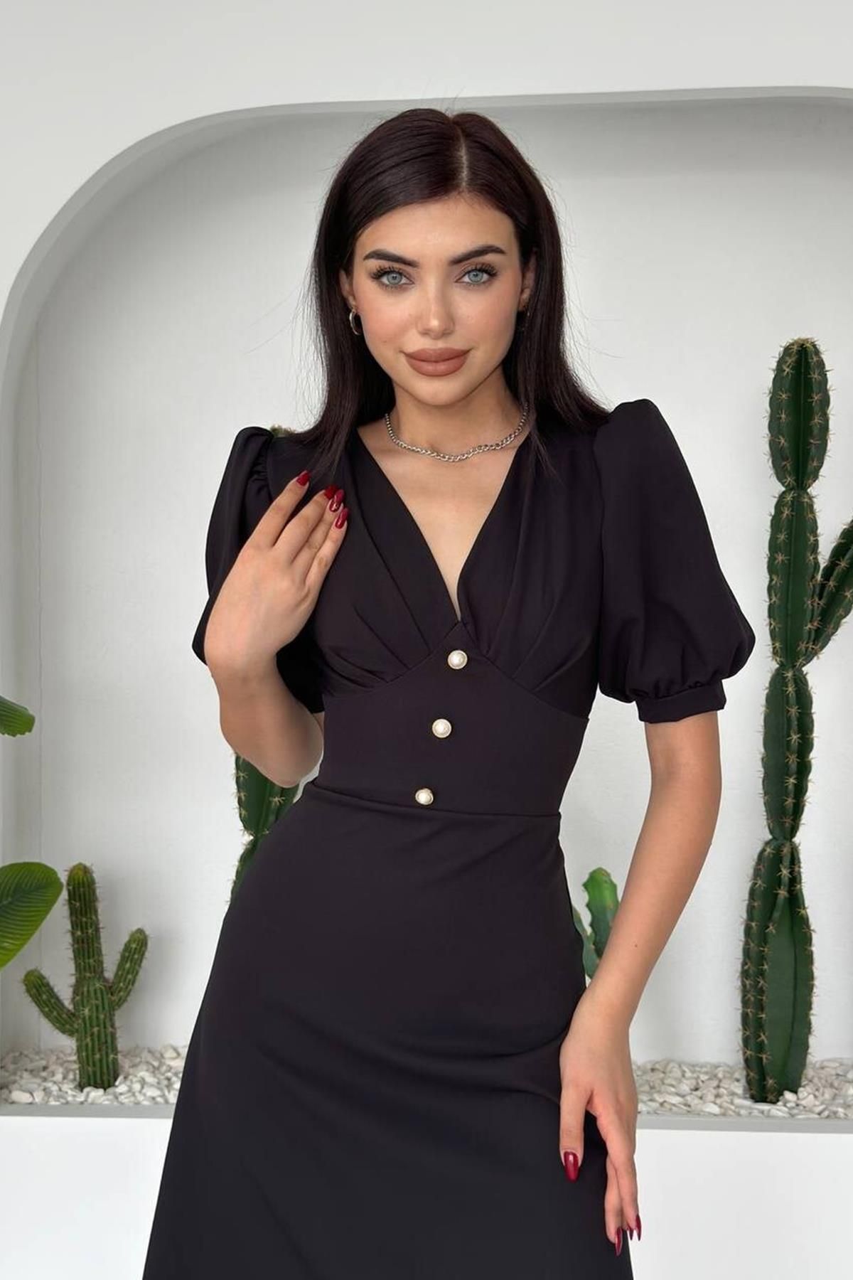 https://cdn.dsmcdn.com/ty1542/product/media/images/prod/QC/20240910/14/edef5001-4667-3a61-aa18-4bf43ad62502/1_org_zoom.jpg