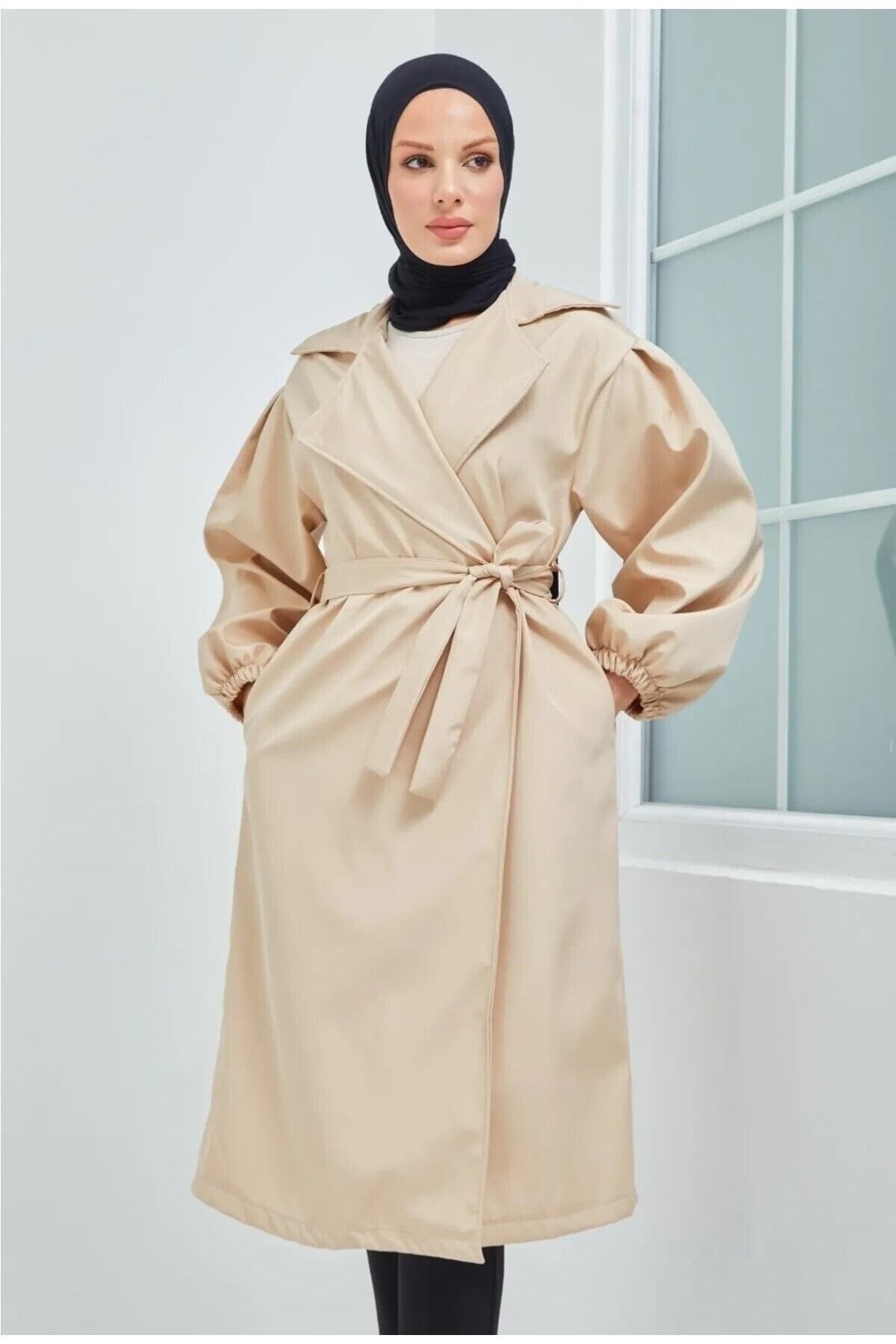  کت بارانی آستین بادکنکی با کمر کشی.