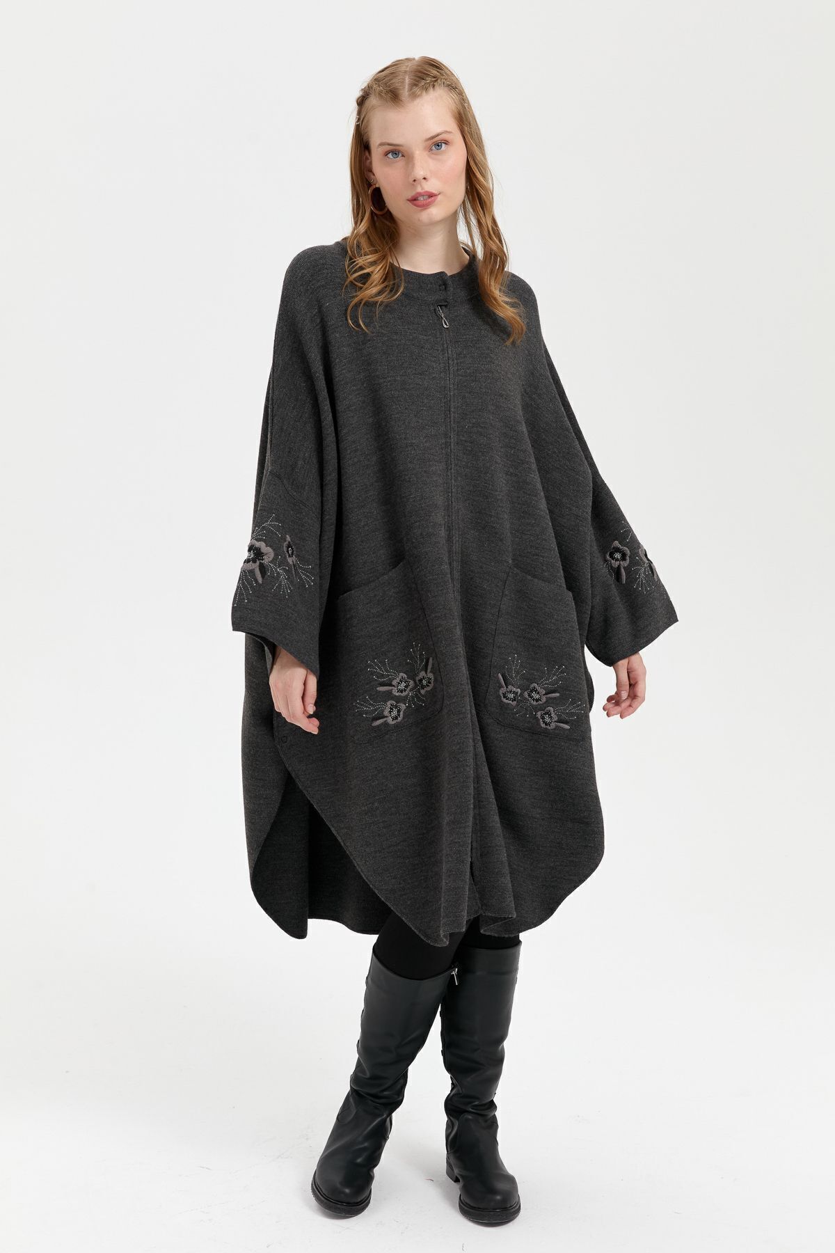 Women's Upright Neck Sleeve and Pocket Embroidered Poncho K.Fume