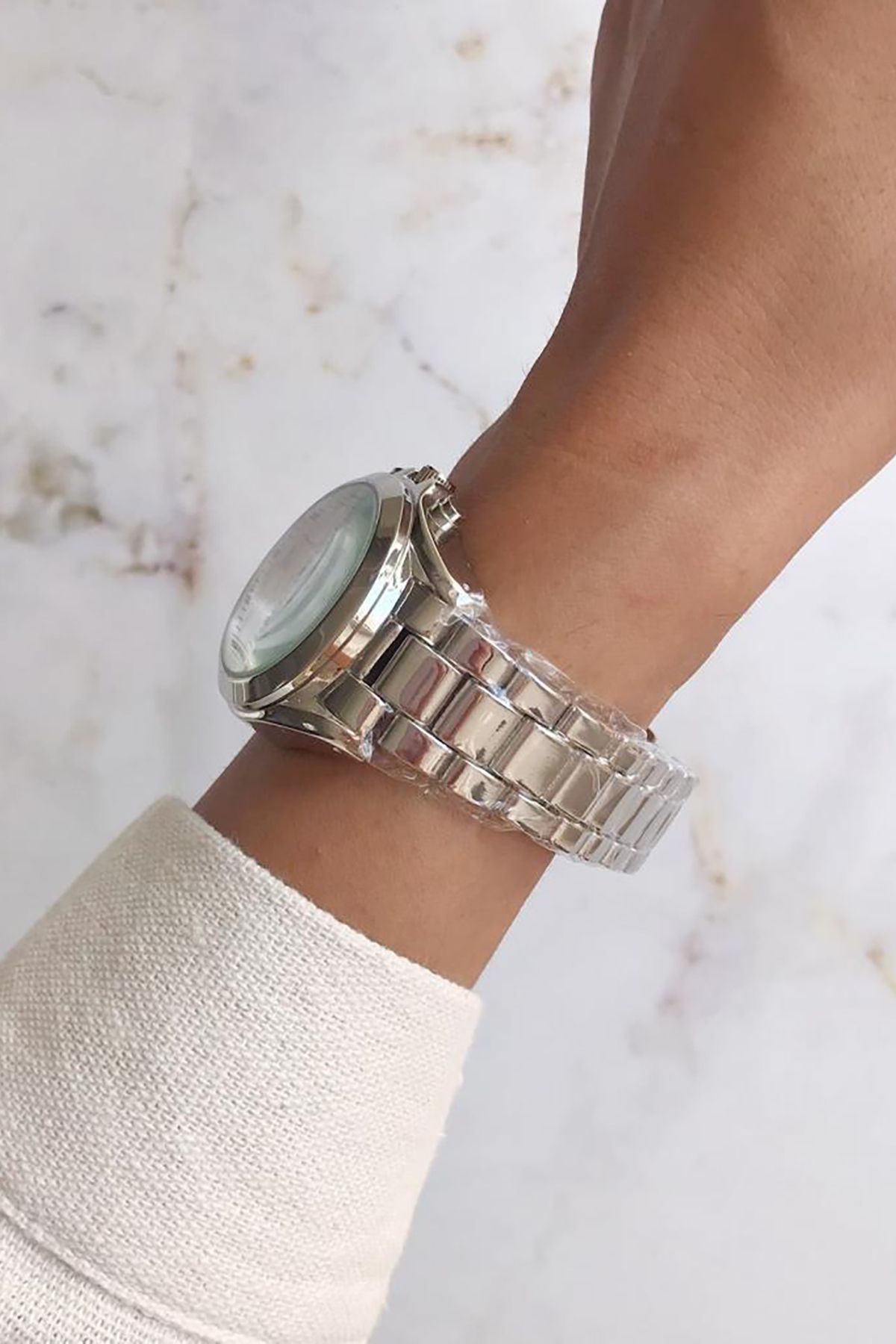 OQQO-Dial Design Metal Full Silver Women's Wristwatch 3