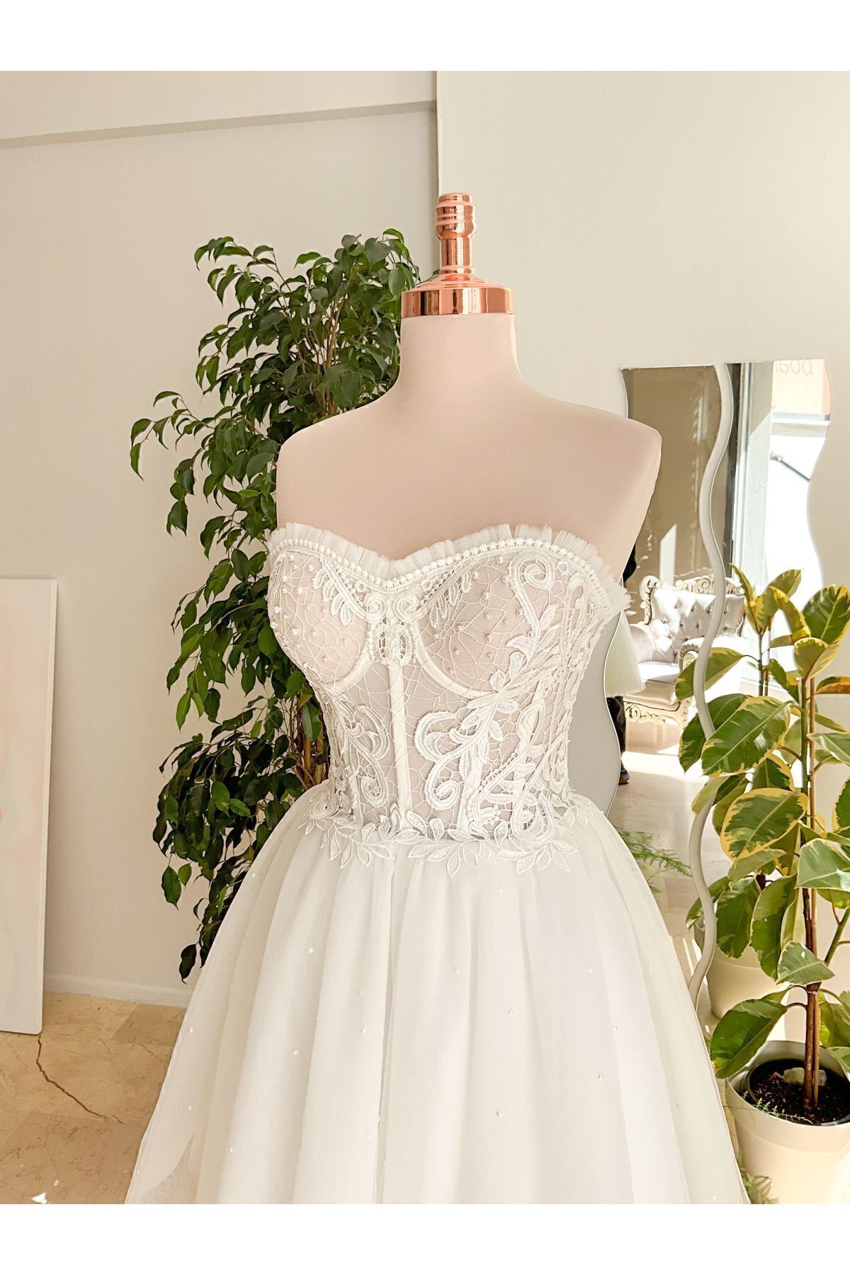 https://cdn.dsmcdn.com/ty1542/product/media/images/ty1543/prod/QC/20240914/12/003696e0-ced0-362b-8c6c-cc3e63f79527/1_org_zoom.jpg