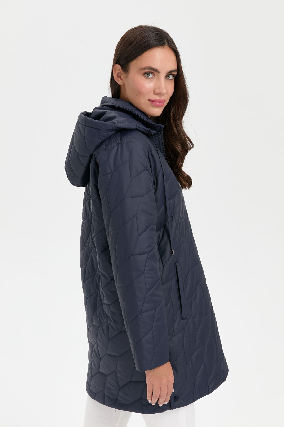 Desen Triko  Kadın Polo Yaka Yanları Çıtçıtlı Yaprak Desenli Araboy Kapitone Kaban Lacivert - Görsel 9