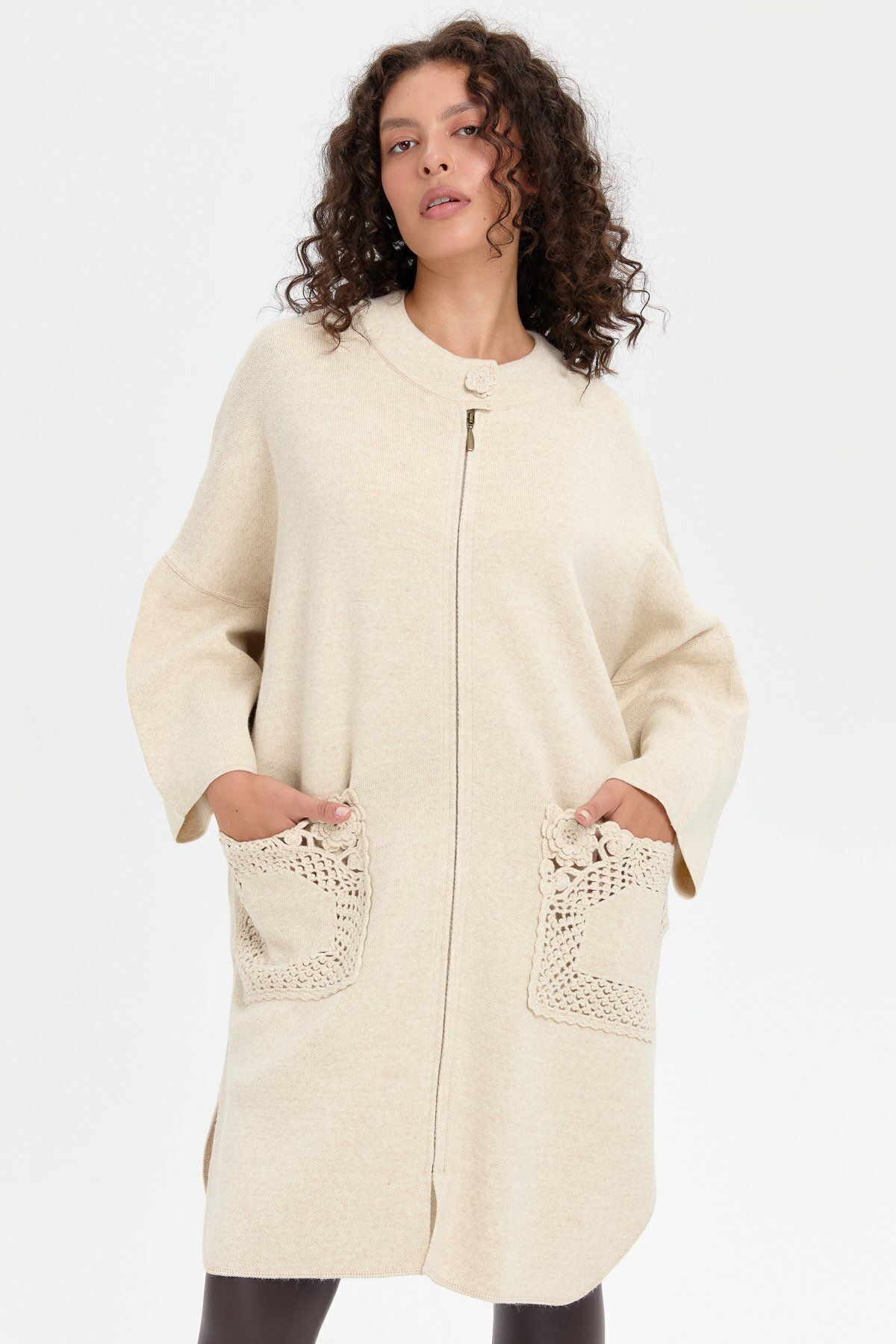 Women's Upright Neck Pocket Rose Embroidered Zippered Poncho T.Melange