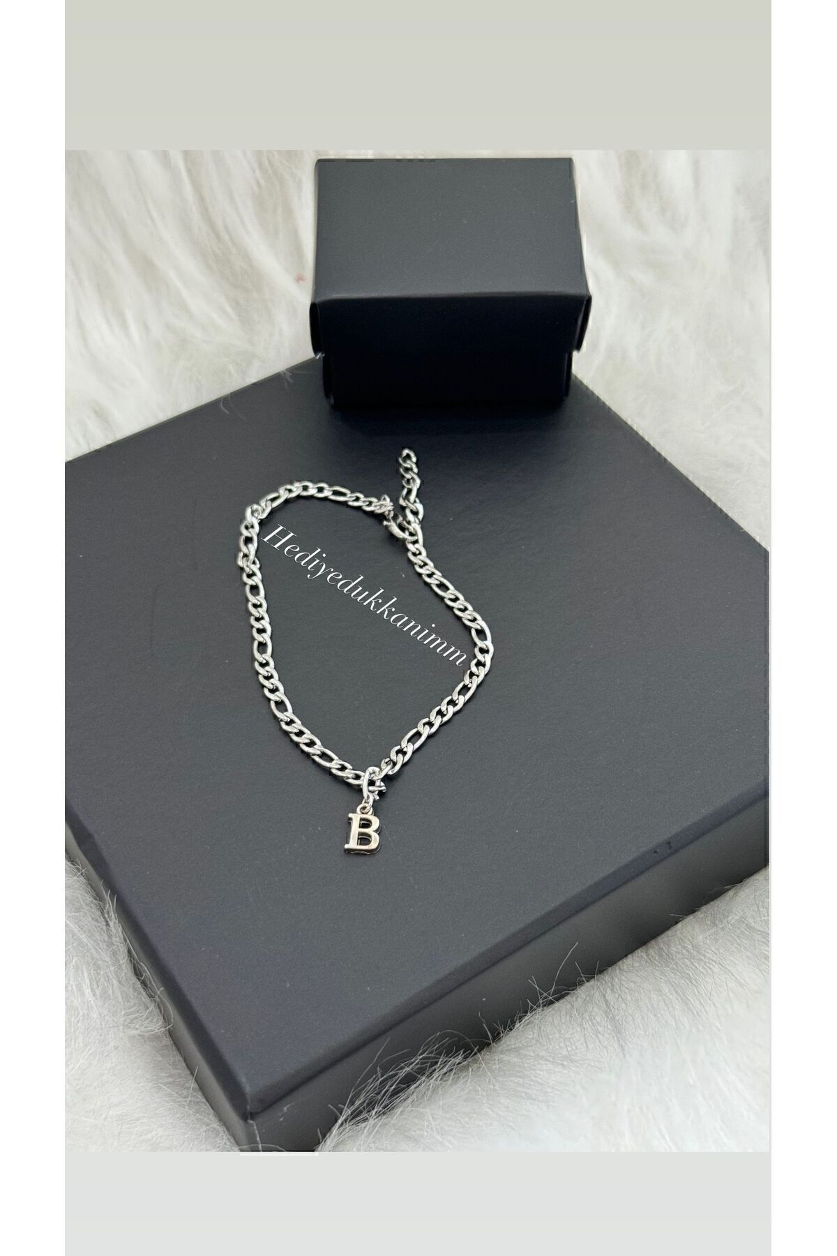 cest un bracelet en acier indéchiffrable mon petit ami mon ami mon bracelet