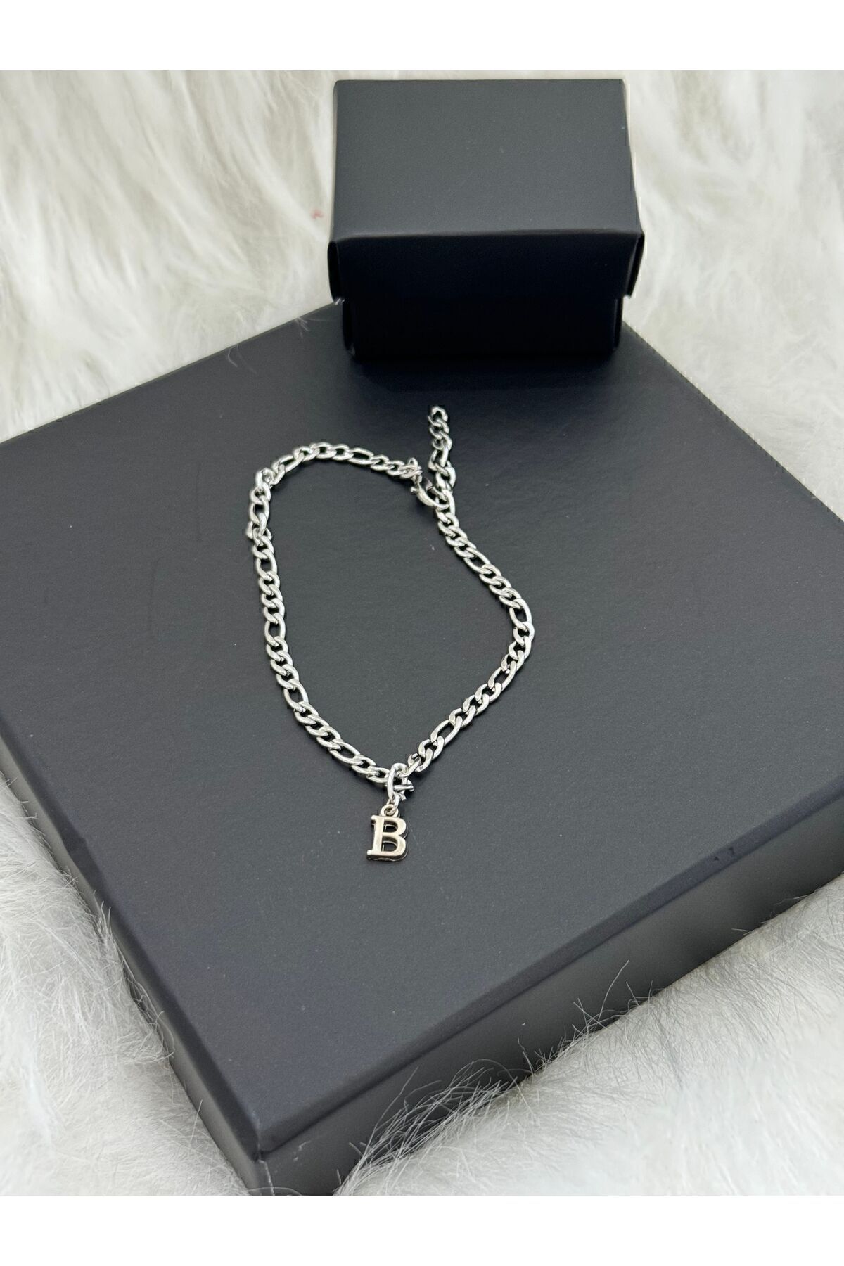 https://cdn.dsmcdn.com/ty1542/product/media/images/ty1546/prod/QC/20240914/21/d45a6501-3cbc-3b01-9778-6909bf592c7c/1_org_zoom.jpg