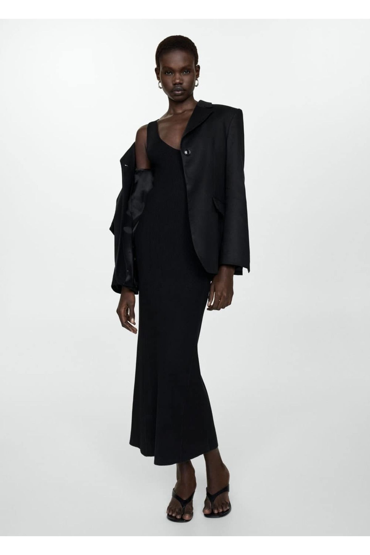 complete the look image