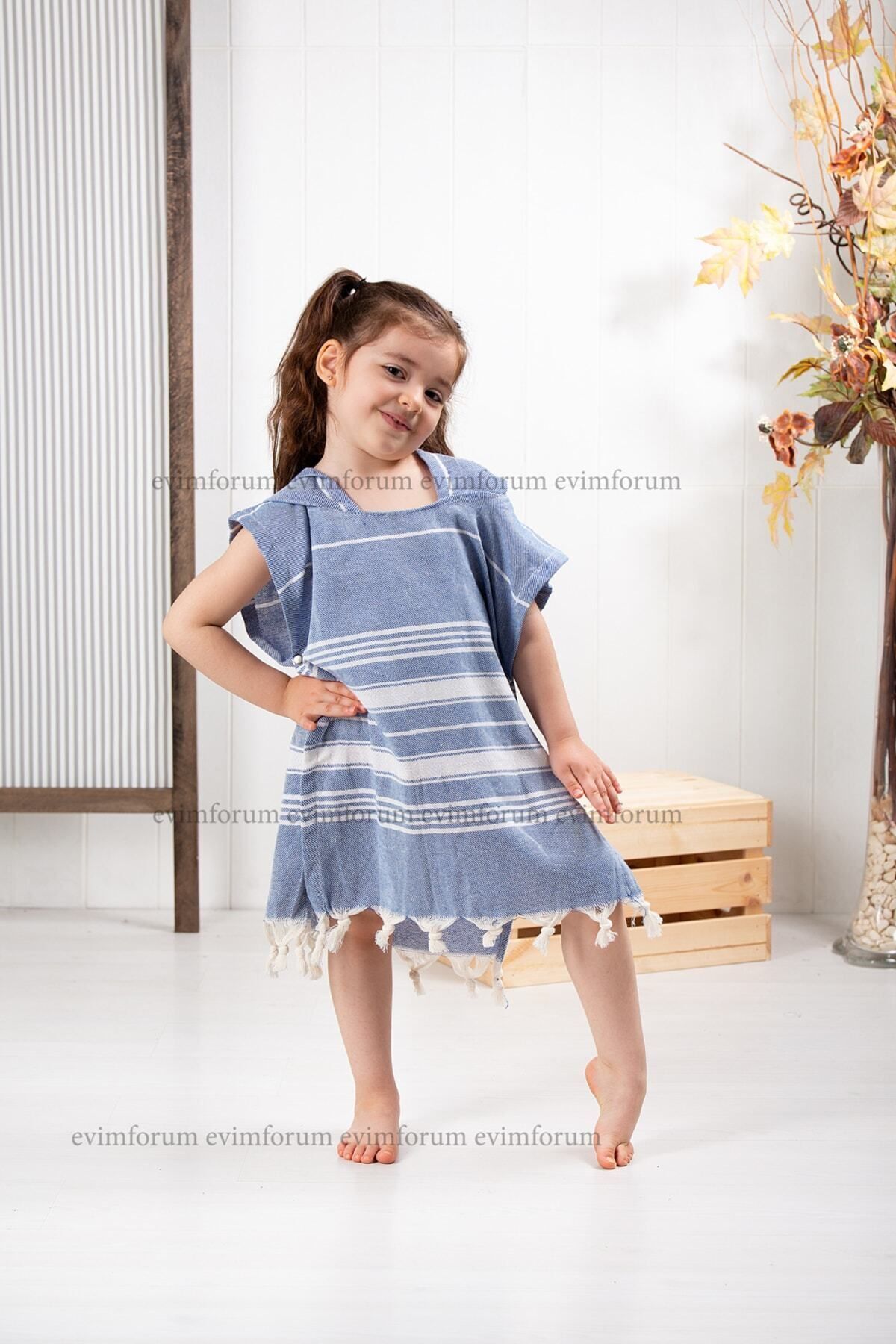 Formeya Szlafrok Dziecięcy Poncho 100% Bawełny Ręcznik Plażowy W Kolorze Pasztemalowym W Kolorze Niebieskim Unisex - 7–8 years