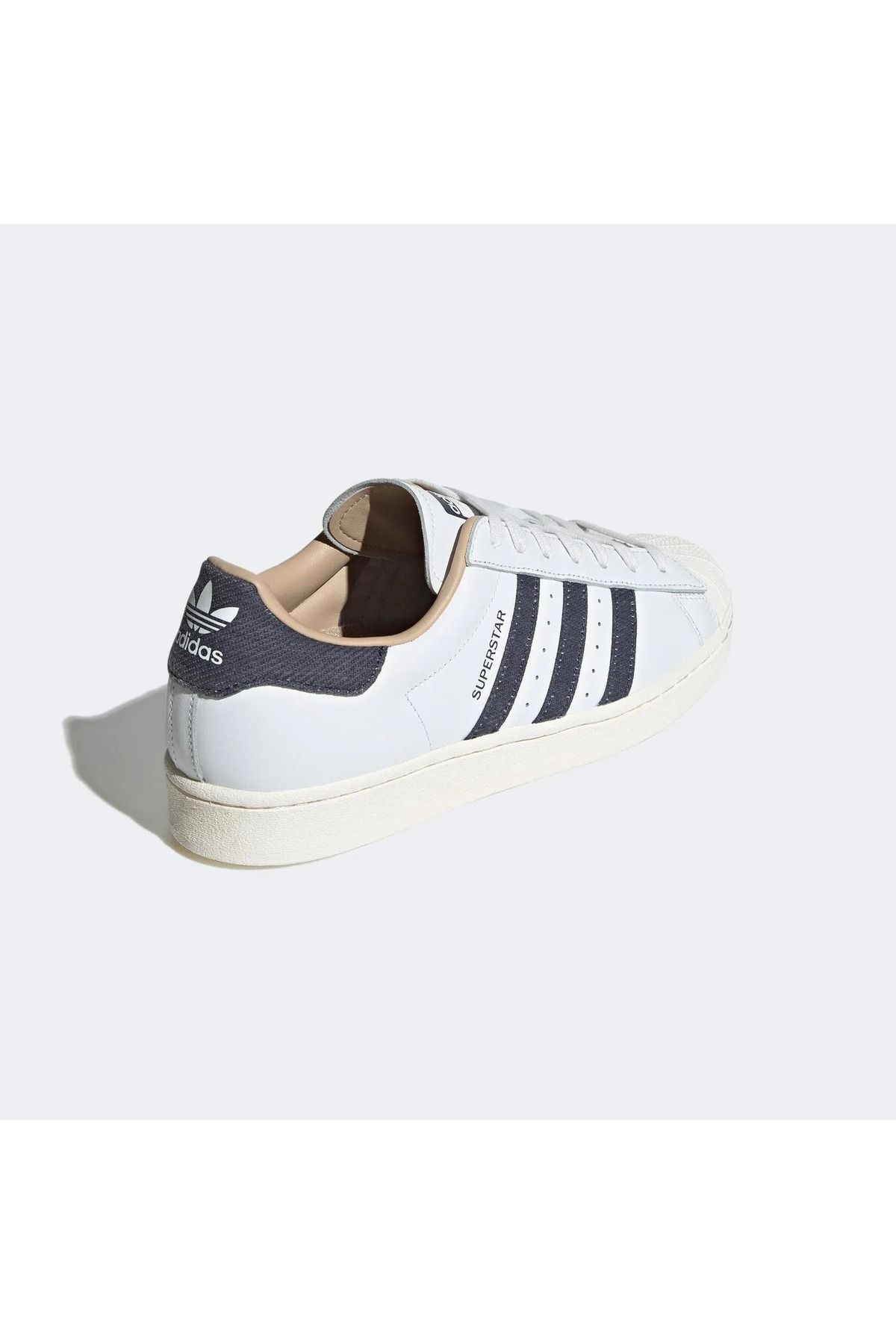 adidas White Superstar Men s Sneakers Trendyol