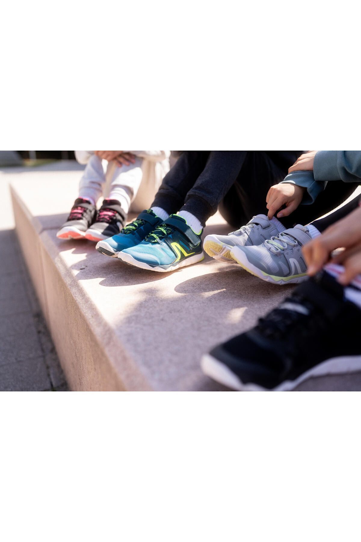 کفش پیاده روی مشکی دخترانه و پسرانه بچگانه كتانى ورزشى كودكان مدل Velcro Pw 540 Jr Decathlon