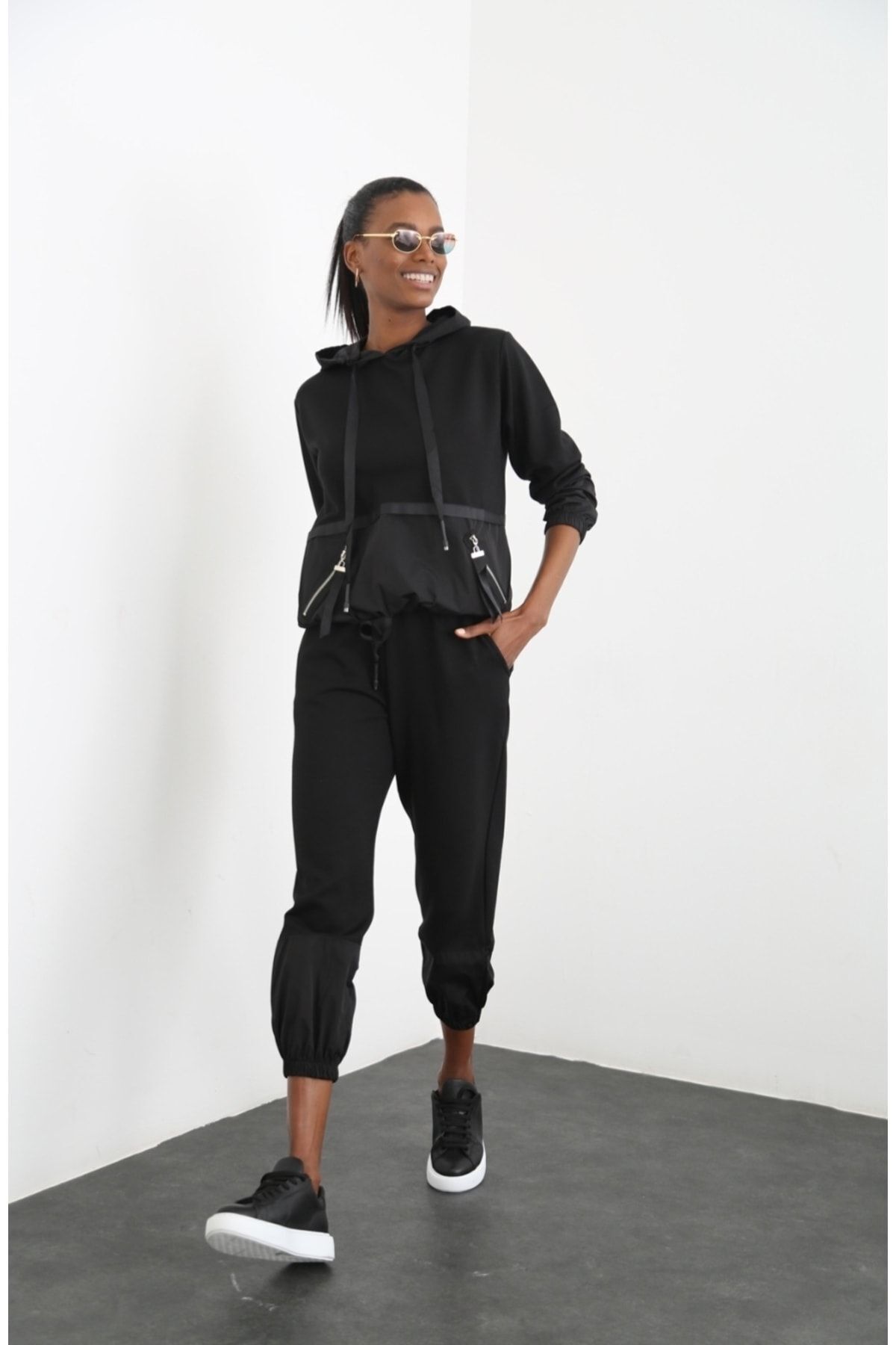 BEBE PLUS-Women's Parachute Garnish Tracksuit Set 5