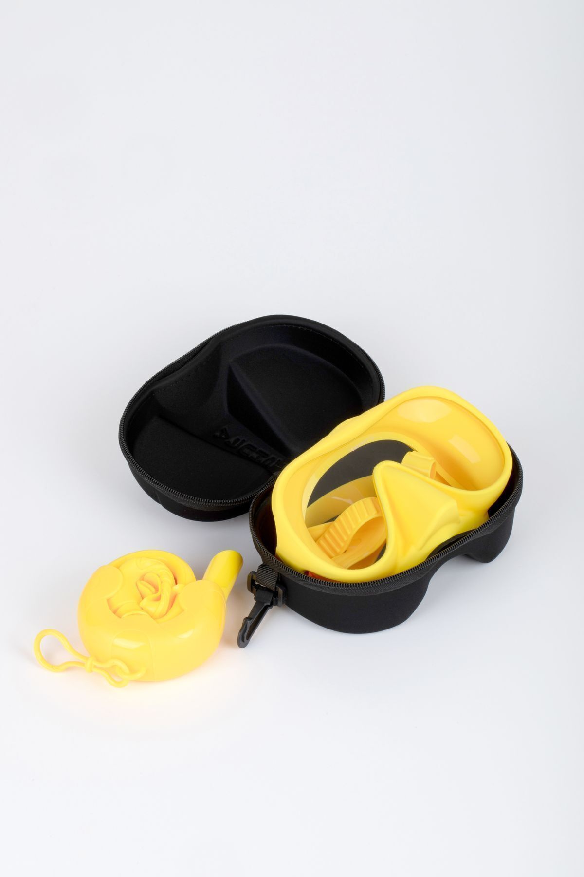 SHUFA 2025 Yeni Model %100 Buhar Önleyici Tam Silikon Dalış Maskesi Seti Sarı