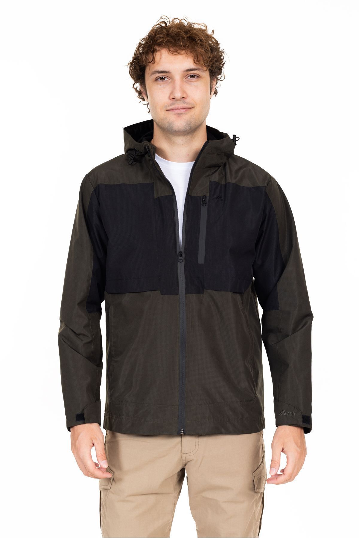 AKN 121 SPOILER/RAINCOAT