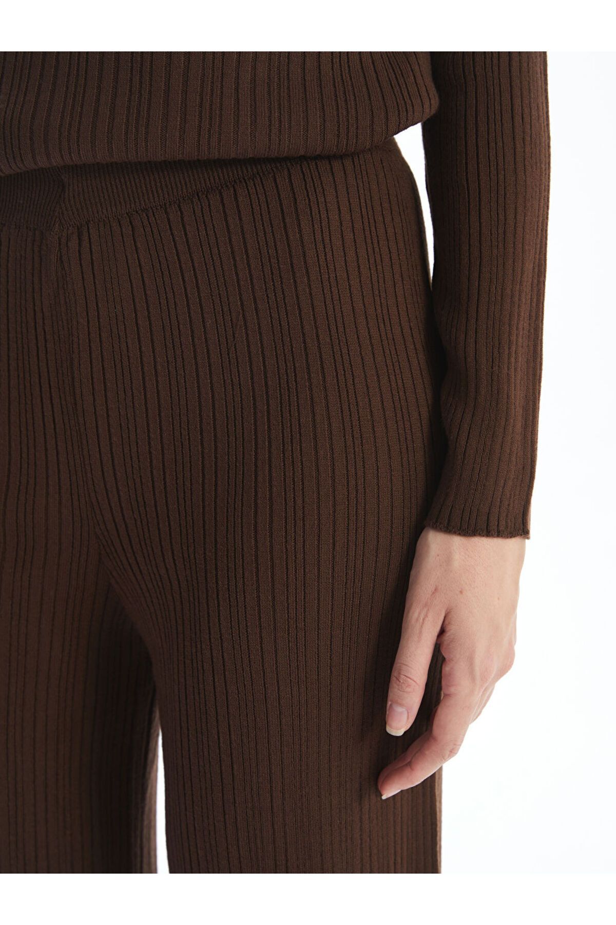 LC Waikiki-Pantaloni tricotaje uni pentru femei LCW cu talie elastică 3