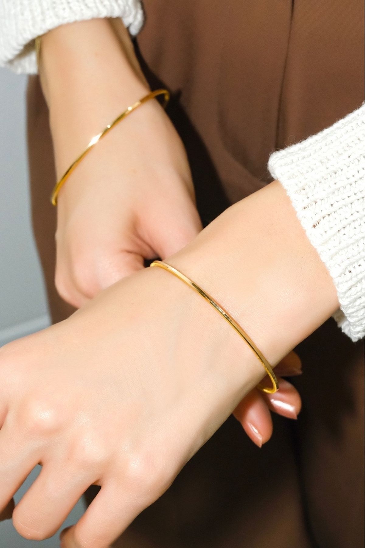 https://cdn.dsmcdn.com/ty1543/product/media/images/ty1543/prod/QC/20240913/20/dcd07544-b170-3730-b916-10b770db5925/1_org_zoom.jpg