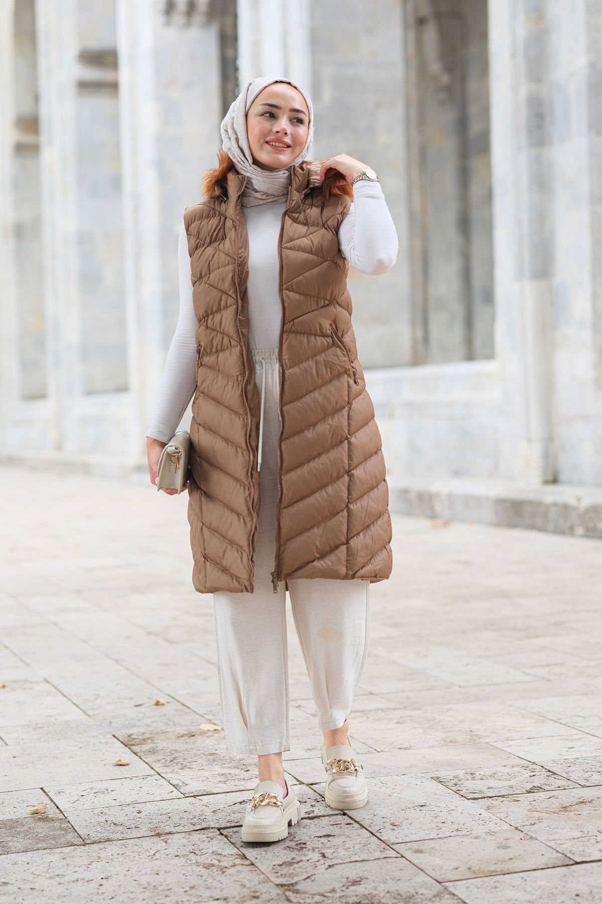 LOCCO Kapüşonlu Kolsuz Şişme Yelek Taba