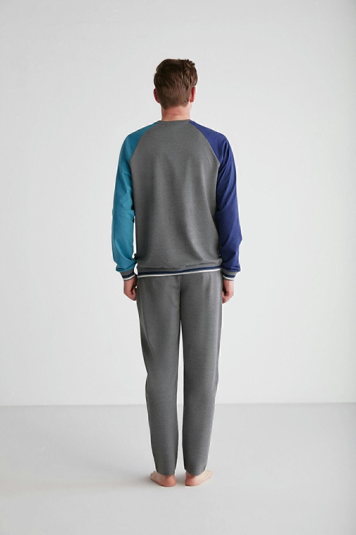 ست پیژامه خاکستری مردانه پایه. POLO ASSN. لباس خواب یقه گرد آنتراسیت ملانژ 024K.A1.S.8TR.A.7.PL1.S8 U.S. Polo Assn.