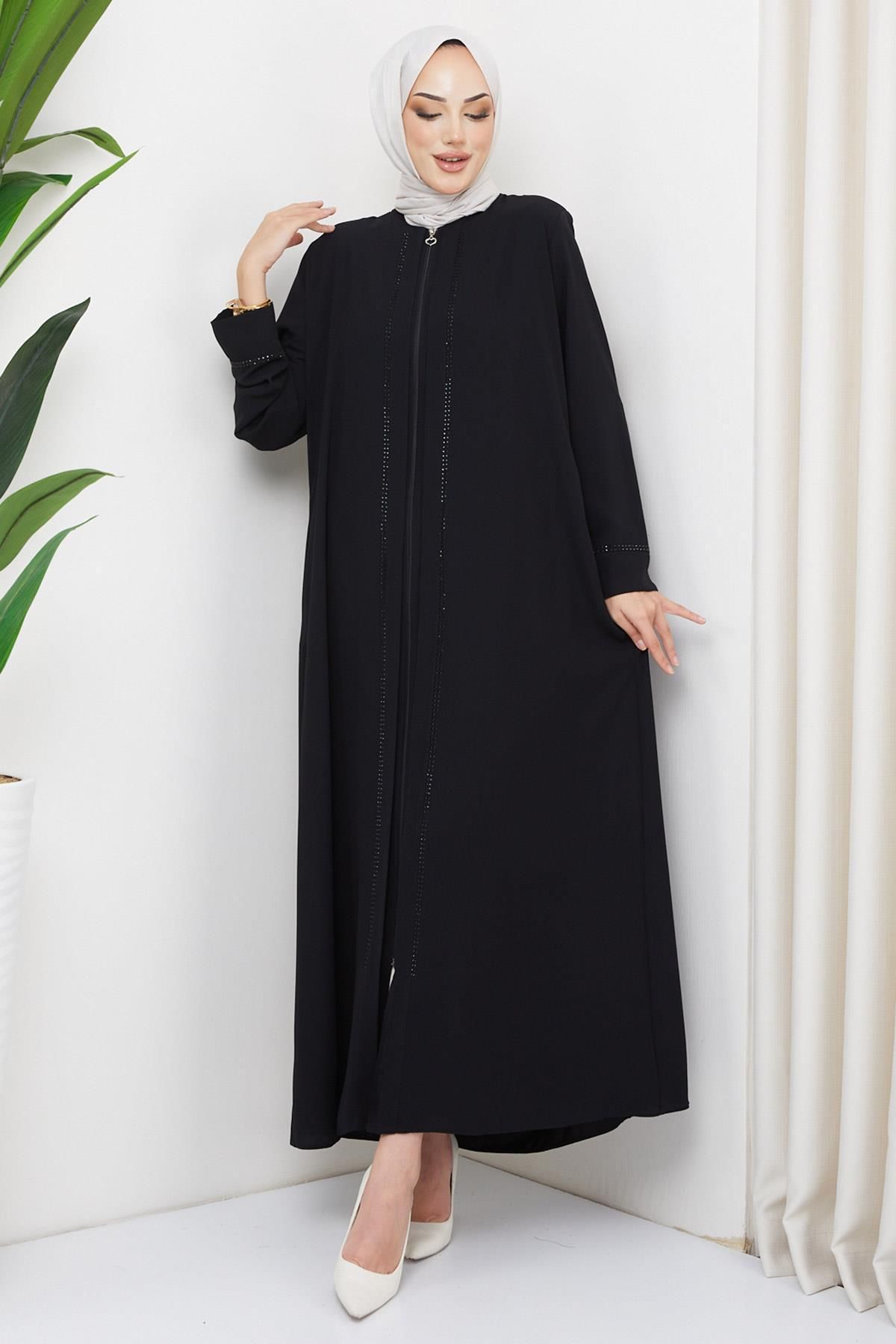 hafsamina-Mina Large Size Stoned Abaya Black HM2308 4