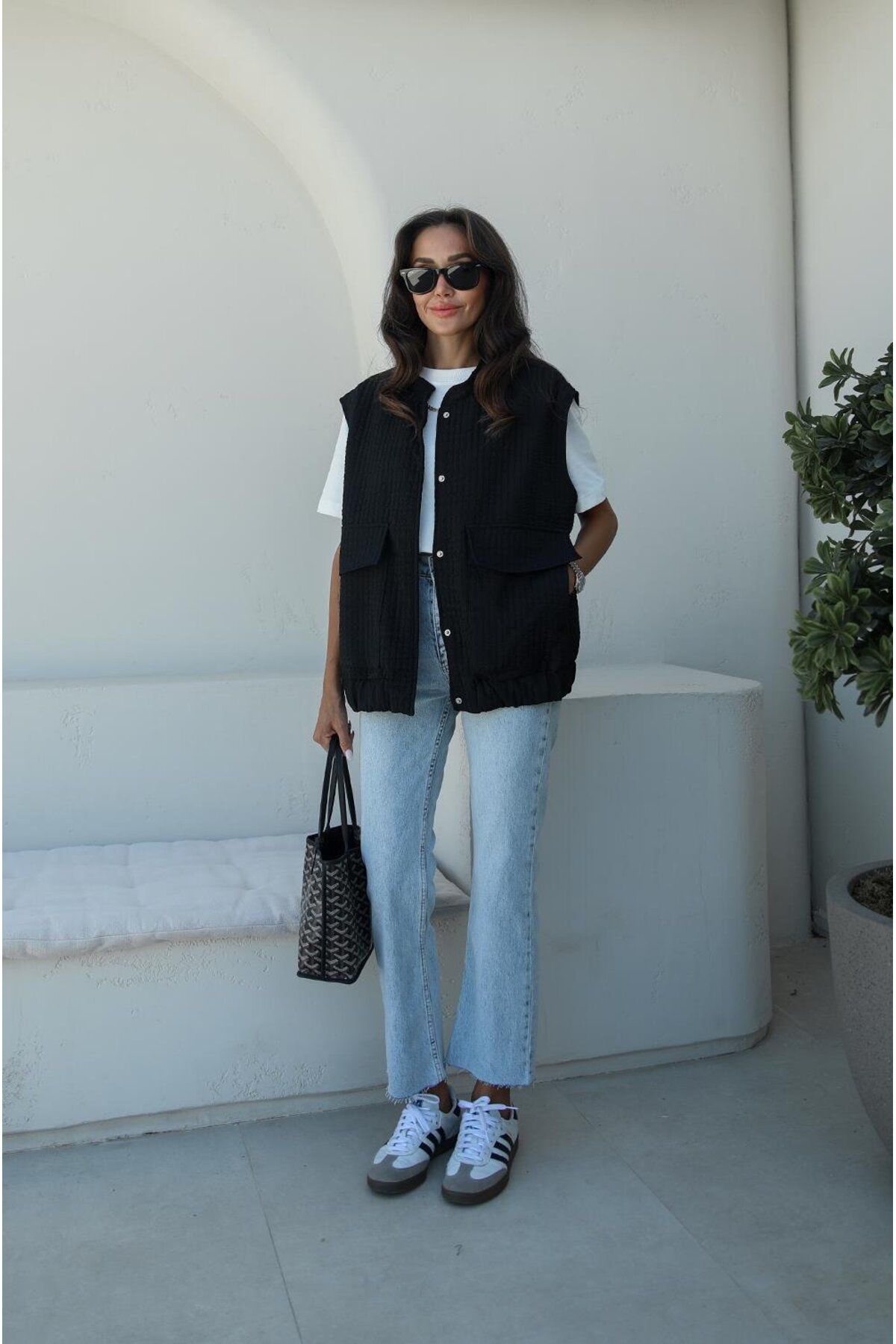 complete the look image