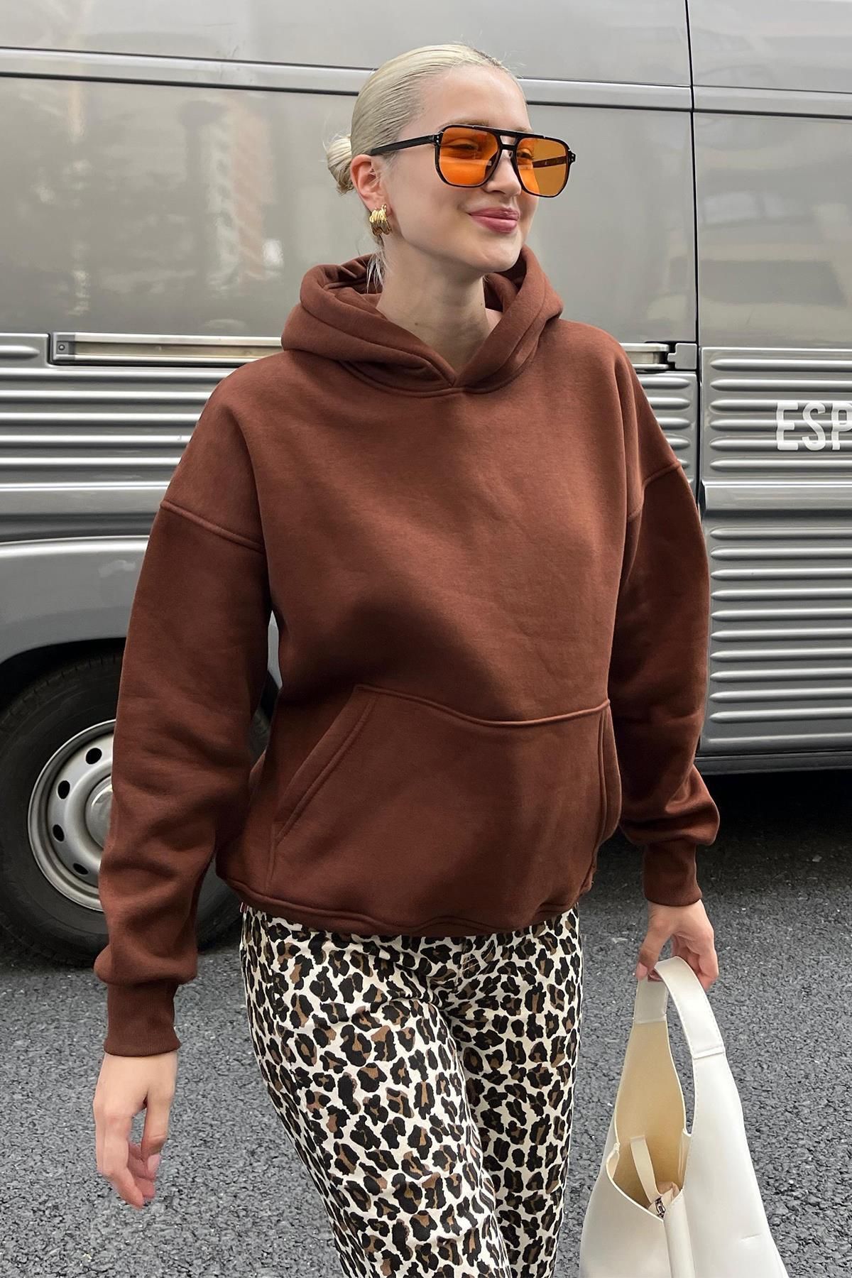 Madmext-Bitter Brown Hooded Raster Oversize Pocket Sweatshirt Mg2206 3