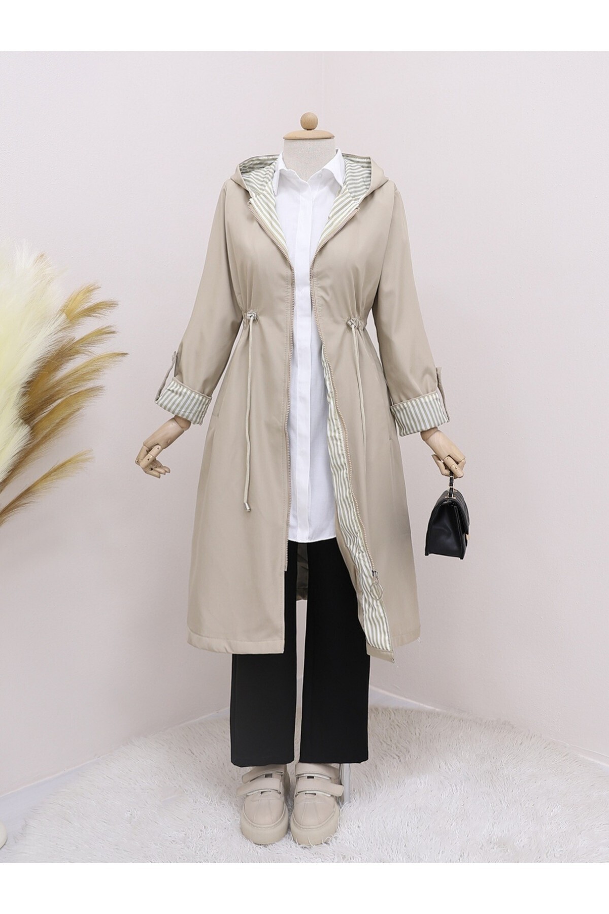 Modamorfo-Gesteppter Trenchcoat mit Kapuze – Taillenbesatz und Futter, Steinfarbe 4