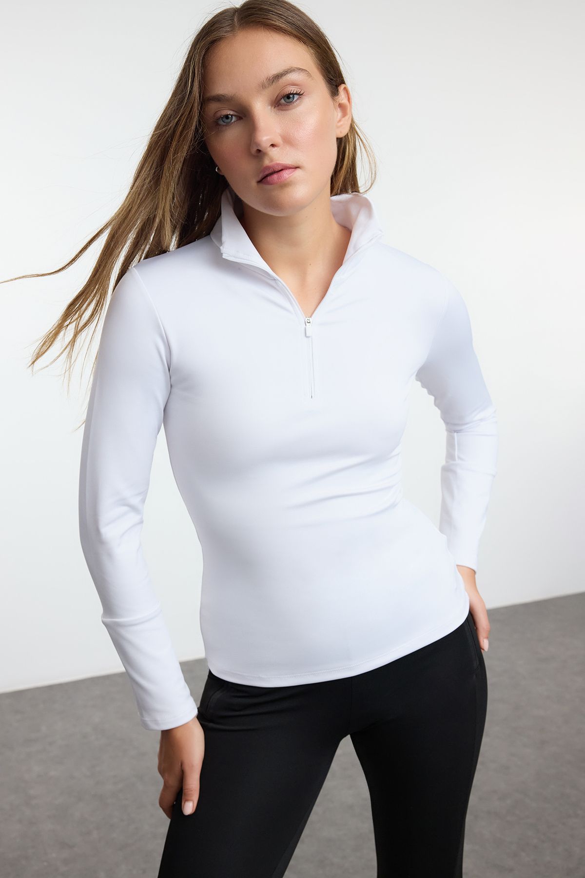 Trendyol Collection-Zimní bílá pletená sportovní mikina – extra teplá, na zip Thmaw25Sw00004 2