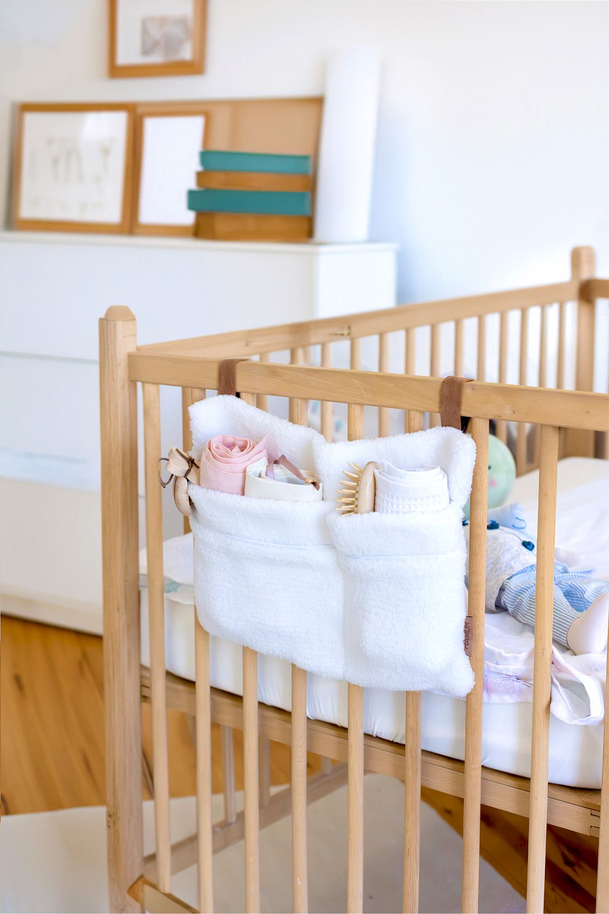 HAMUR Pratik Askılı Organizer Bebek Arabası Beşik Kenar Wellsoft Organizer Beyaz fotoğrafı 5 (önizleme)