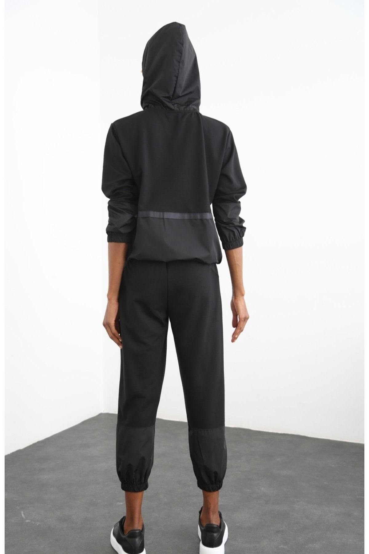 BEBE PLUS-Women's Parachute Garnish Tracksuit Set 8
