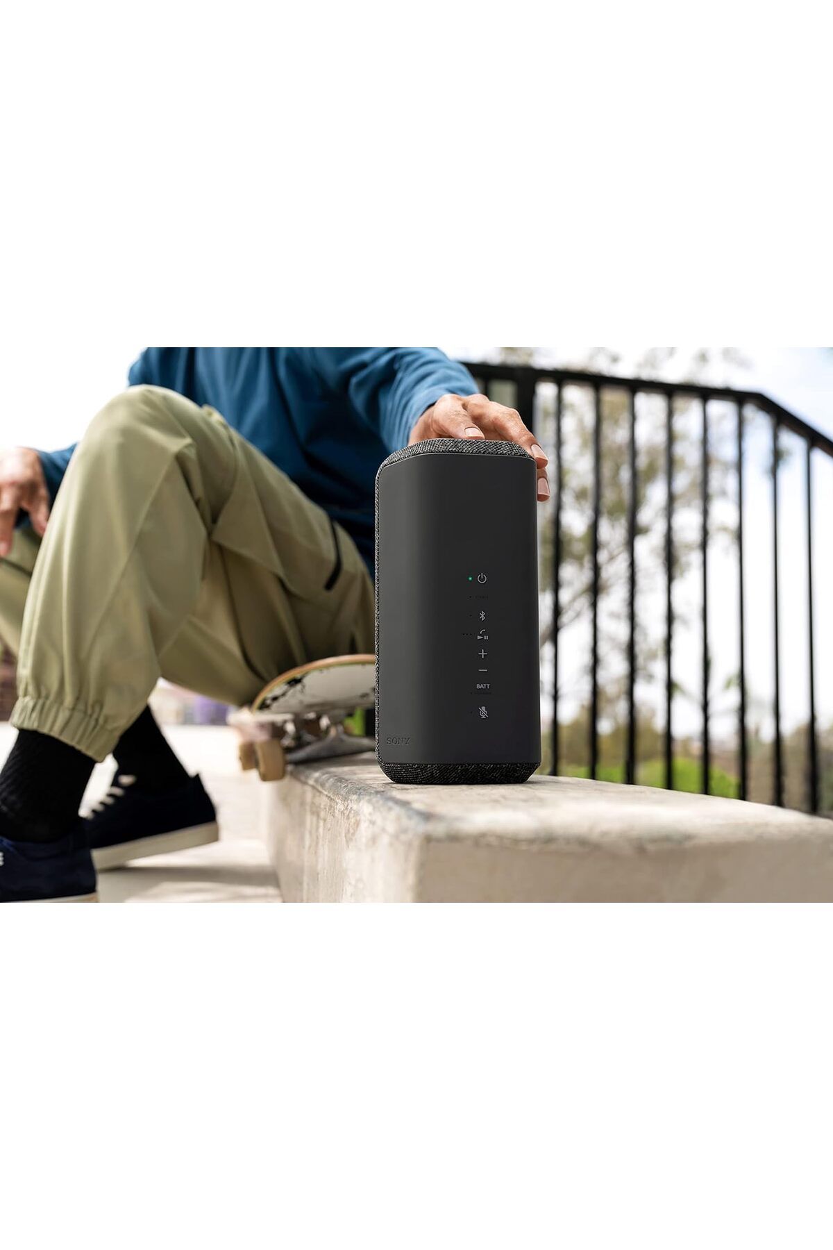 Sony-SRS-XE300 Portable Bluetooth Speaker Silver 8