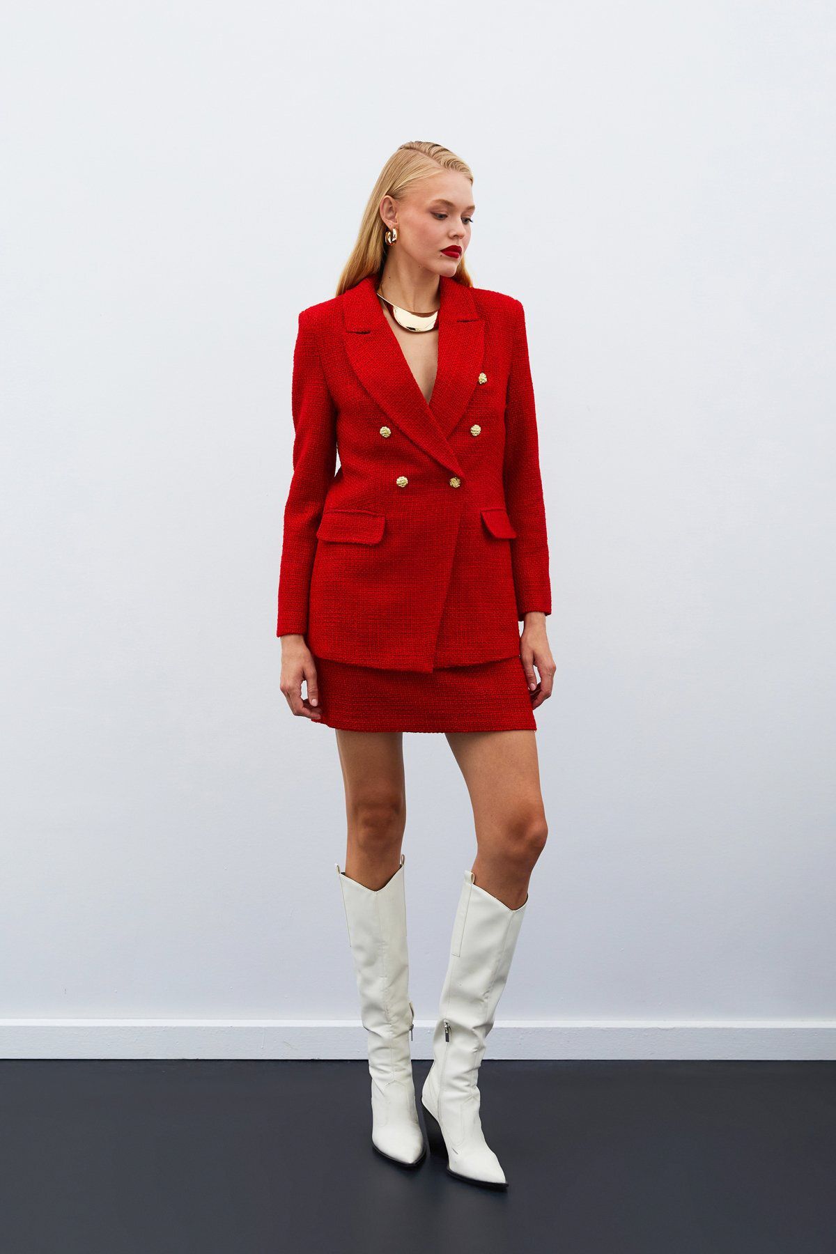 Sateen-Red Tweed Jacket - Button Detailed 2