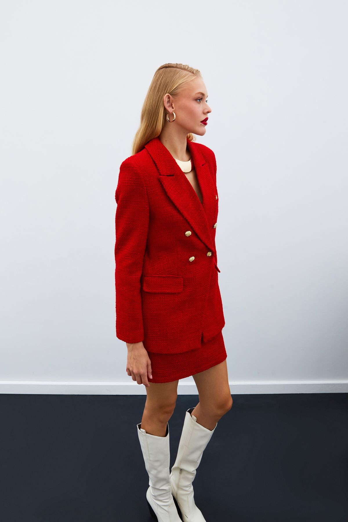 Sateen-Red Tweed Jacket - Button Detailed 6