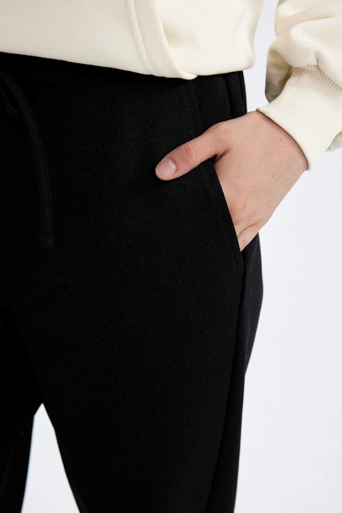 DeFacto-Dfc - Regular Fit Long Jogger Sweatpants with Pockets 5