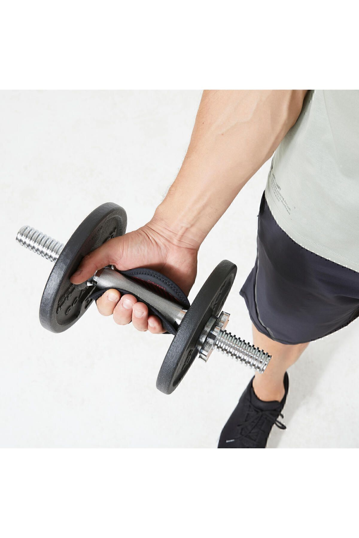 دستکش وزنه برداری مشکی بدن سازی اورجینال Decathlon