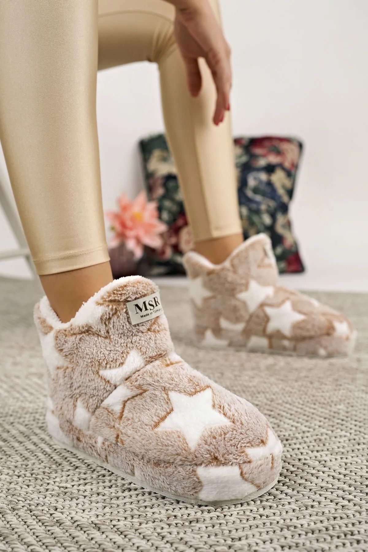 Behtah Kundura Yıldızlı Kadın Panduf Ev Botu Ev Ayakkabısı Kalın Hafif Taban