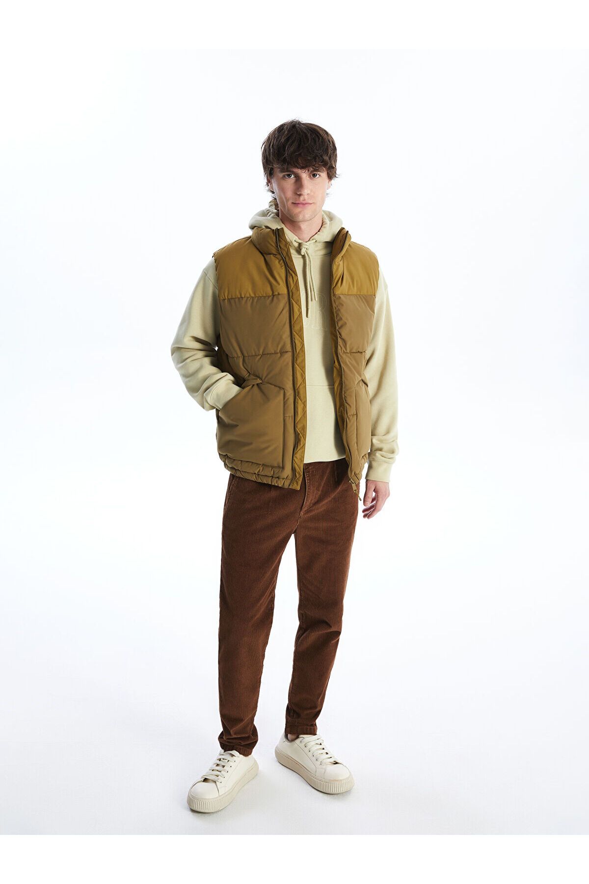 complete the look image