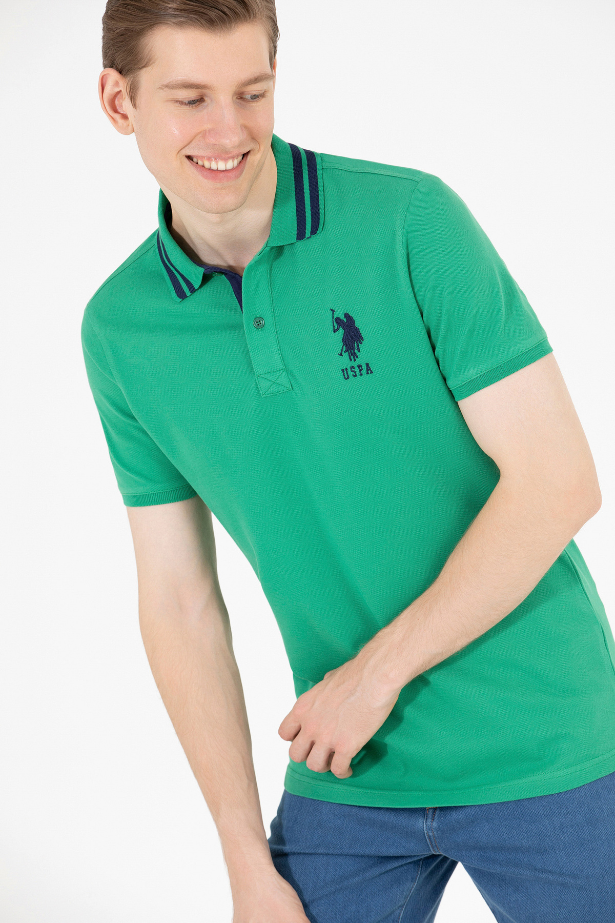 یو اس پولو پولو شرت مردانه یقه دار ساده سبز 50263001-VR054