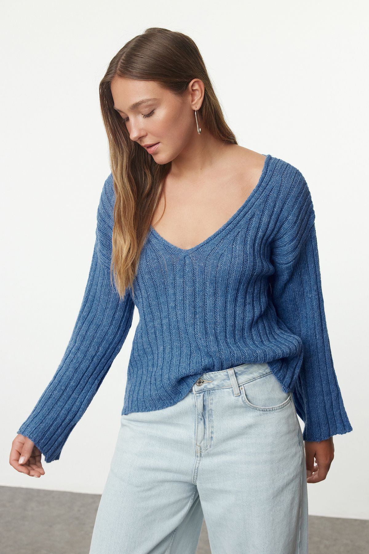 Trendyol Collection Szeroki, Ciemnoniebieski, Dzianinowy Sweter O Krótkim Kroju - Kobieta - S