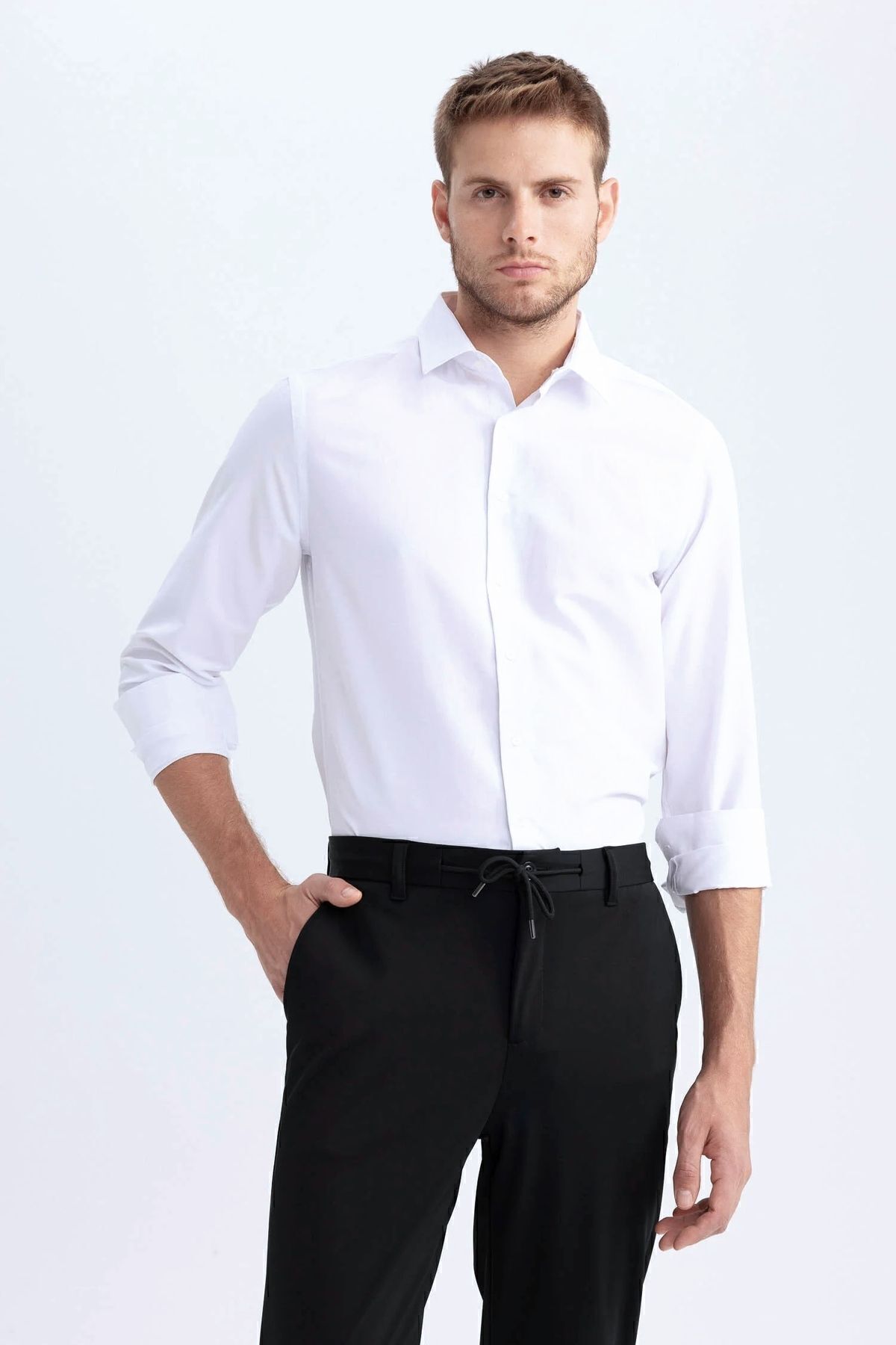https://cdn.dsmcdn.com/ty1545/product/media/images/ty1545/prod/QC/20240915/06/898a57bc-22e7-3af2-b8e3-6c49c7e27450/1_org_zoom.jpg