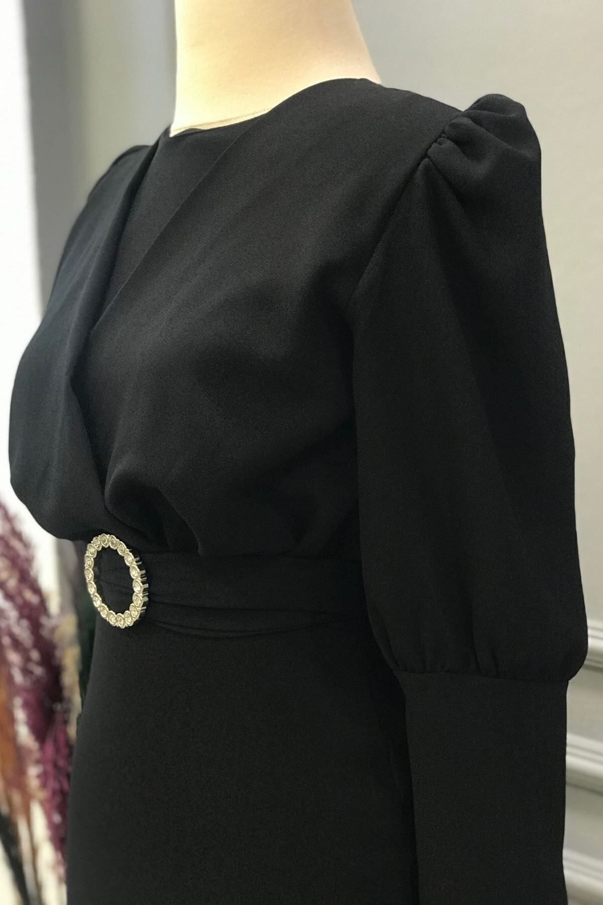 https://cdn.dsmcdn.com/ty1545/product/media/images/ty1545/prod/QC/20240915/14/b1ea6c18-b129-33e7-95ab-7267246b01df/1_org_zoom.jpg