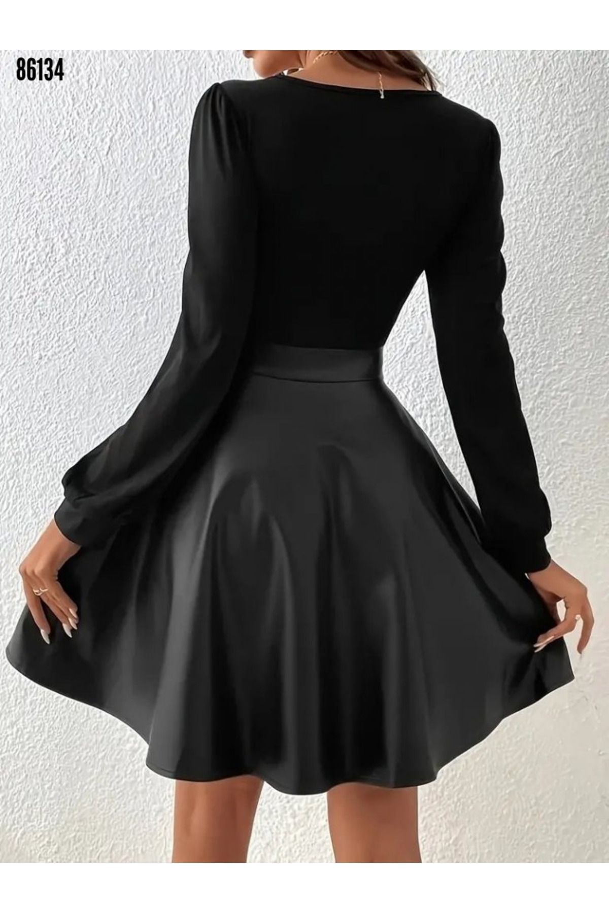 https://cdn.dsmcdn.com/ty1545/product/media/images/ty1549/prod/QC/20240916/12/49b3d38b-555f-30f2-aa1f-10be2eae867f/1_org_zoom.jpg