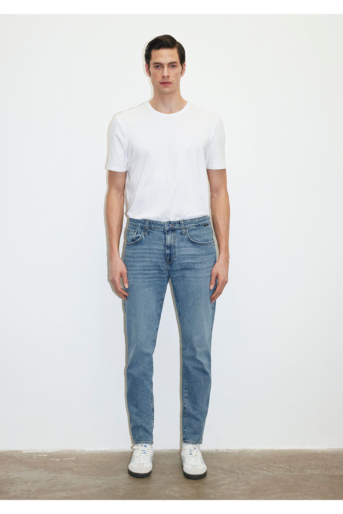 complete the look image