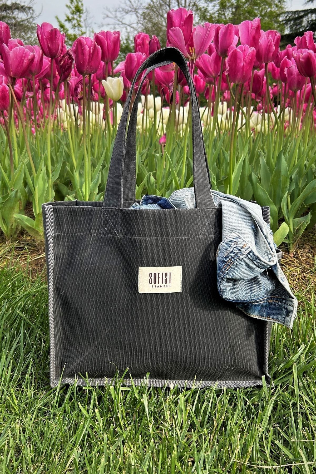 Long canvas tote bag shop